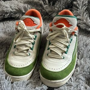 Titan x Wmns Air Jordan 2 Retro Low (worn 1x)